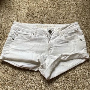 White American eagle womens stretch jean shorts